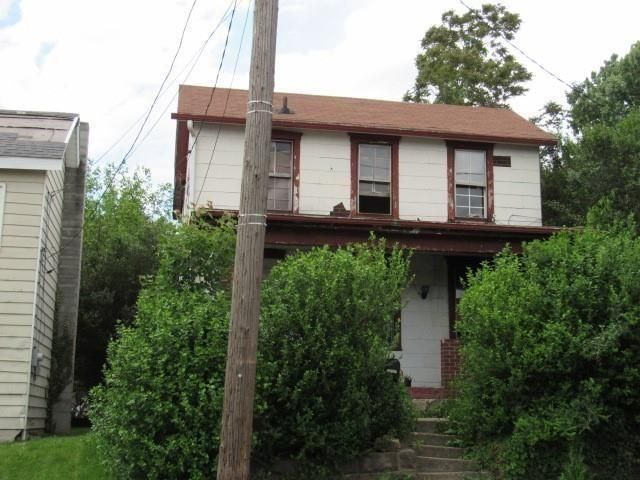149 Coolspring St, Uniontown, PA 15401