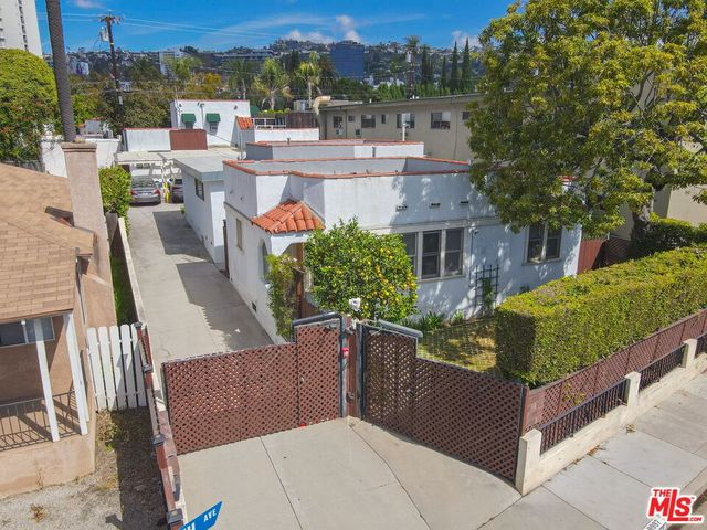 8997 Keith Ave, West Hollywood, CA 90069