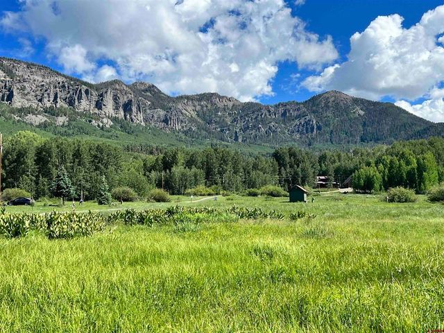 209 Lost Valley Dr, Creede, CO 81130