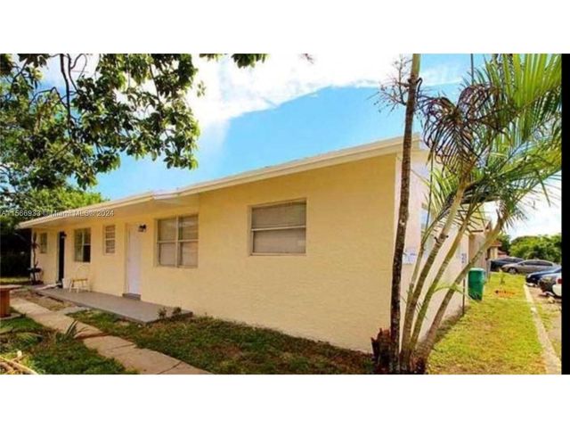 2780 NW 14th Ct   #1-2, Fort Lauderdale, FL 33311