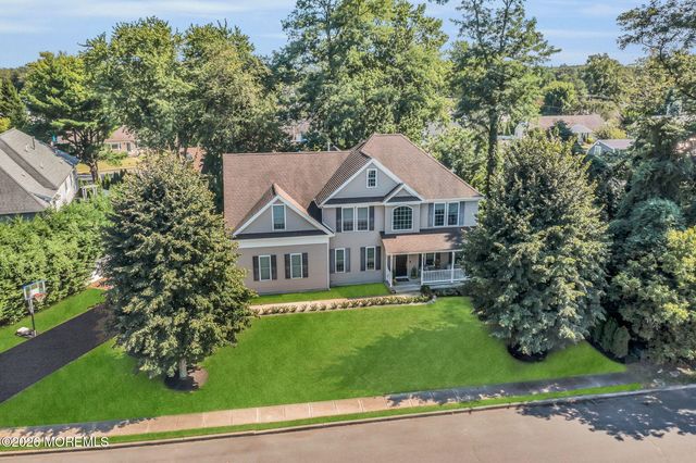 11 Standish Drive, Ocean, NJ 07712