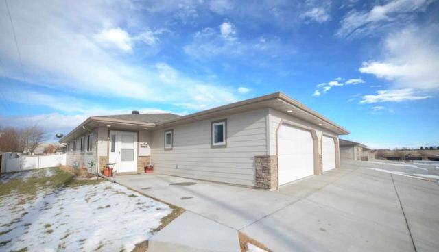 4515 13th Ave S, Great Falls, MT 59405