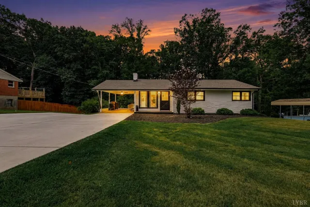 347 Winesap Rd, Madison Heights, VA 24572
