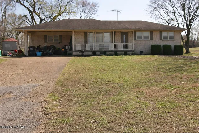 1911 Stokes Rd, Friendship, TN 38034