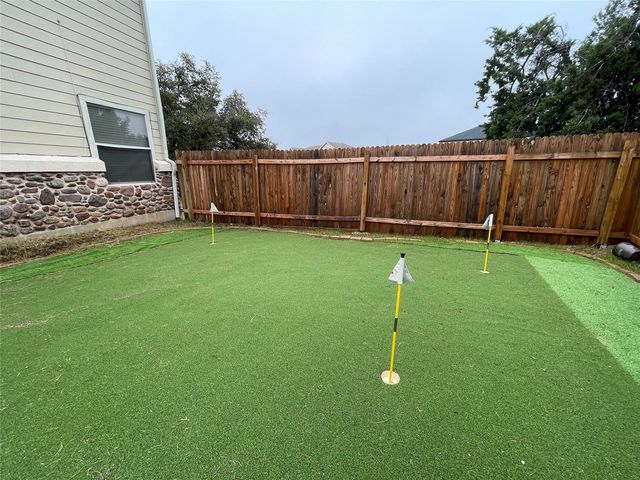 404 Buckhorn Dr, Leander, TX 78645