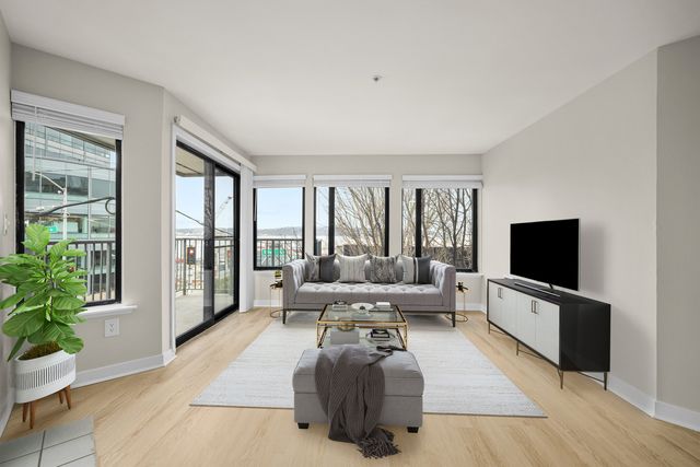 2300 Elliott Ave #450563709, Seattle, WA 98121