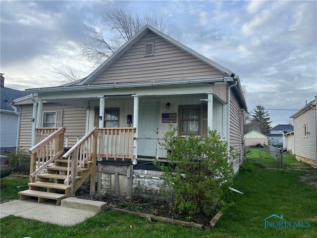 305 Walnut St, Findlay, OH 45840