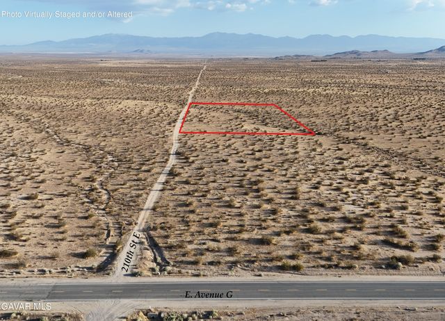 210TH St E, Lancaster, CA 93535