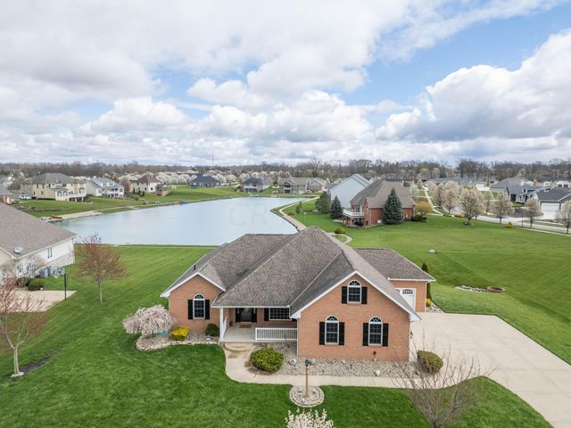 2272 Flagstick Dr, Marion, OH 43302