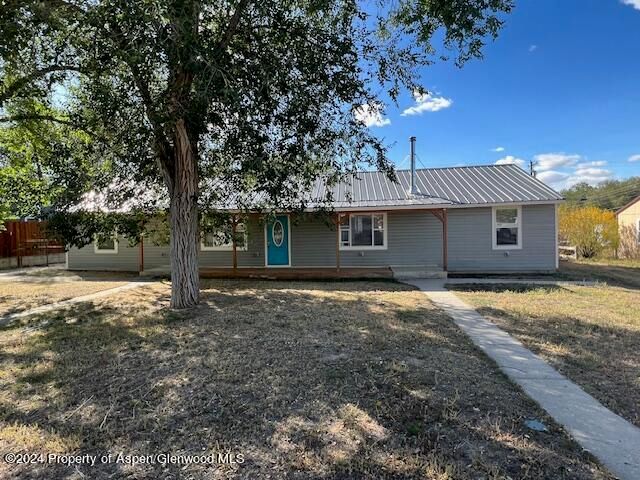 307 S  Sunset Ave, Rangely, CO 81648