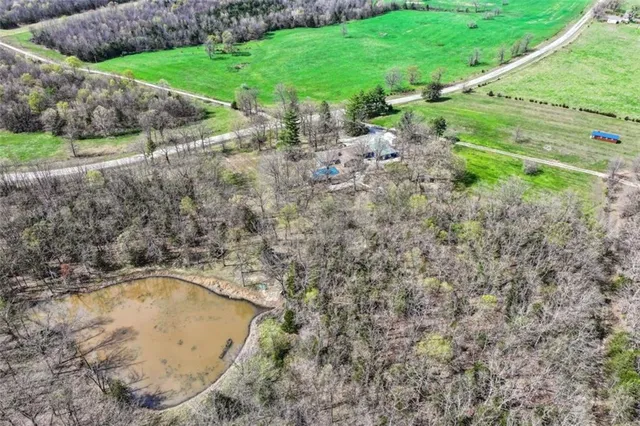 14441 Highway U Cross, Cross Timbers, MO 65634