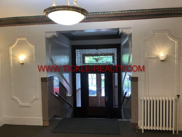 292 Oxford St   #19, Rochester, NY 14607
