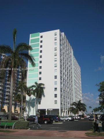 1250 West Ave #3J, Miami Beach, FL 33139