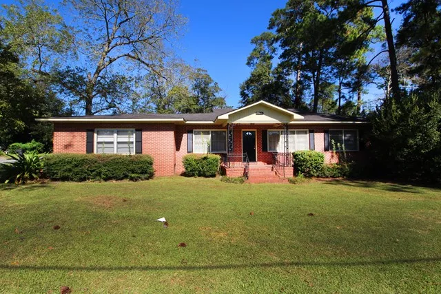 303 4th Ave  SE, Cairo, GA 39828