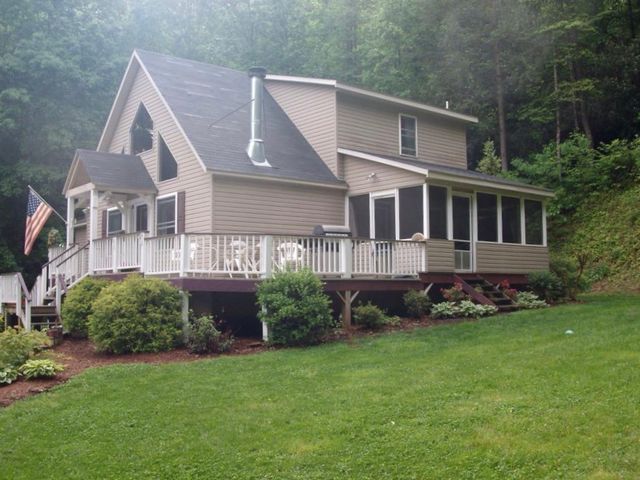 420 Dinkins Creek Rd, Murphy, NC 28906