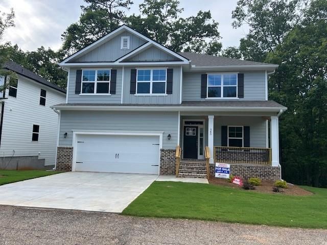 545 Wauka Dr, Demorest, GA 30535
