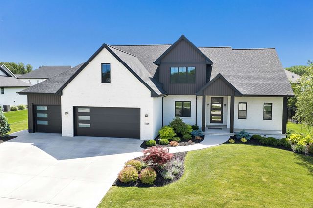 1782 Arbor Gate Ln, De Pere, WI 54115