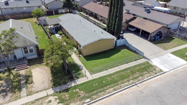 230-232 Angelus St, Turlock, CA 95380
