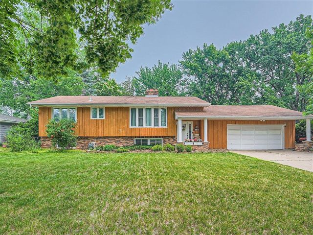 816 Ashland Ave, Saint Paul Park, MN 55071