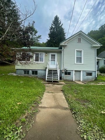 1220 Hill Ave, Bluefield, WV 24701