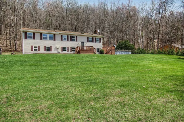 541 Sand Road, Colchester, VT 05446