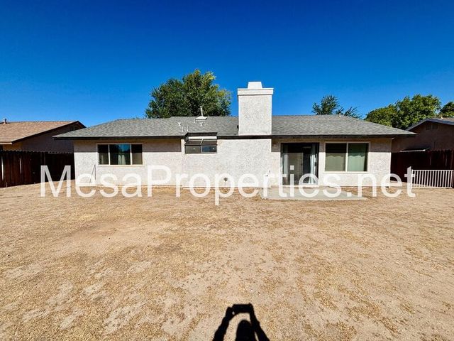 15137 Haddington Way, Victorville, CA 92394
