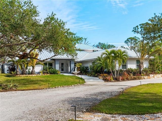 Venice, FL 4 Bedroom Homes For Sale