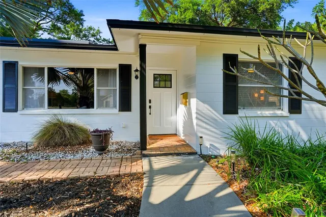 1349 78th Ave N, Saint Petersburg, FL 33702
