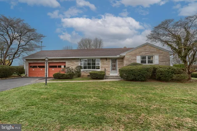 31 Jayann Dr, Lebanon, PA 17042