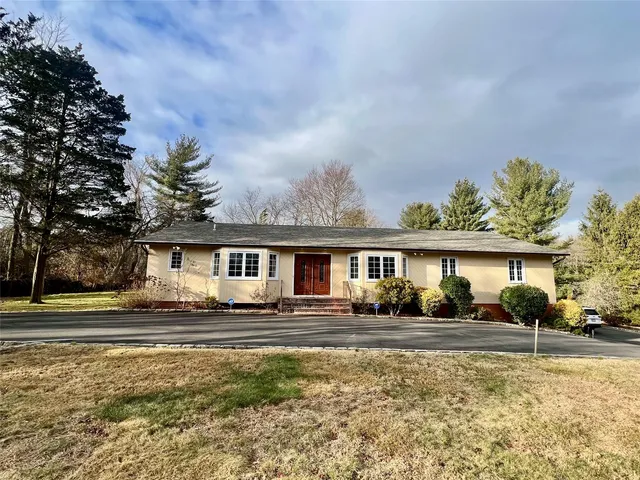 19 Berry Hill Road, Oyster Bay, NY 11771