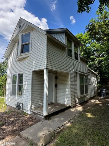 308 N  Marshall St, Burlington, IA 52601
