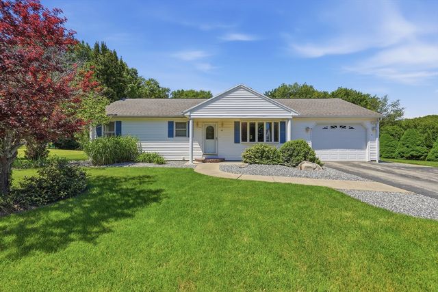30 Jesse Rd, Dudley, MA 01571