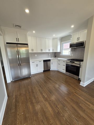 480 Boyden Ave #2, Maplewood, NJ 07040
