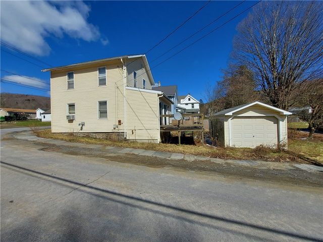 69 Union St, Downsville, NY 13755