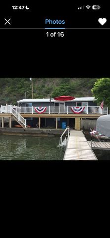 2373 Sunset Beach Dr, Aurora, NY 13026