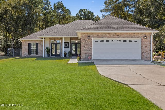 39 Conner Dr, Perkinston, MS 39573