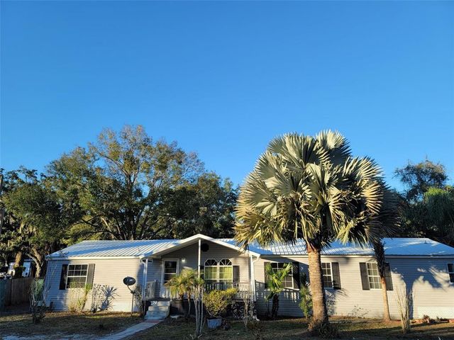 12118 Baytree Dr, Riverview, FL 33569