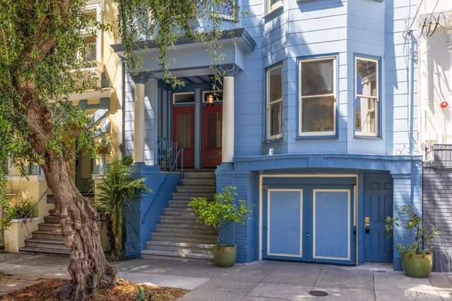 62 Walter St, San Francisco, CA 94114