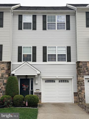 2424 Schultz Way, York, PA 17402
