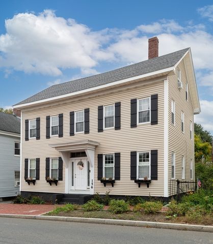 156 Bridge St #B, Salem, MA 01970