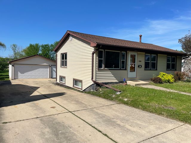 120 E  Oltendorf Rd, Streamwood, IL 60107