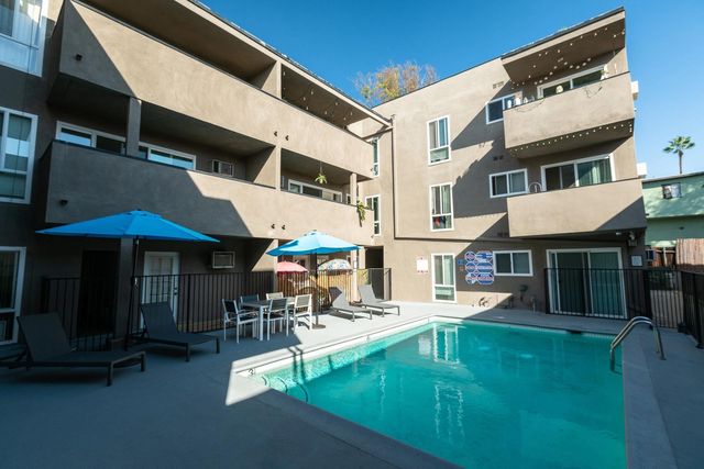 1944 Whitley Ave #107, Los Angeles, CA 90068