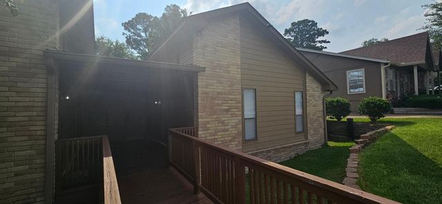 Duplex Huntsville Tx