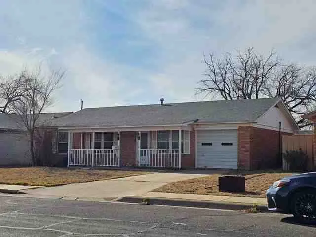 118 S  Bentwood Dr, Midland, TX 79703