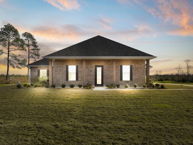 107 Liberty Dr, Leesville, LA 71446