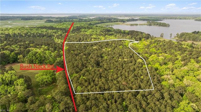 2070 Bush Neck Rd, Williamsburg, VA 23188