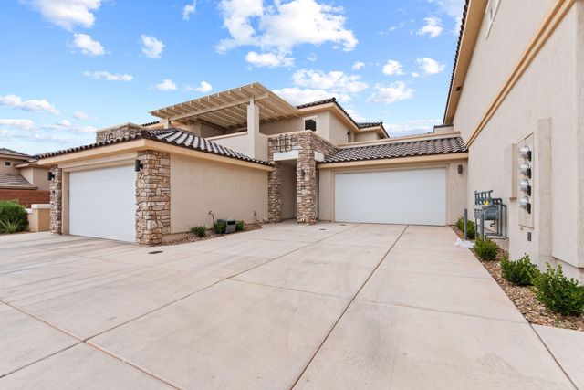 140 W  Center St #20, Ivins, UT 84738