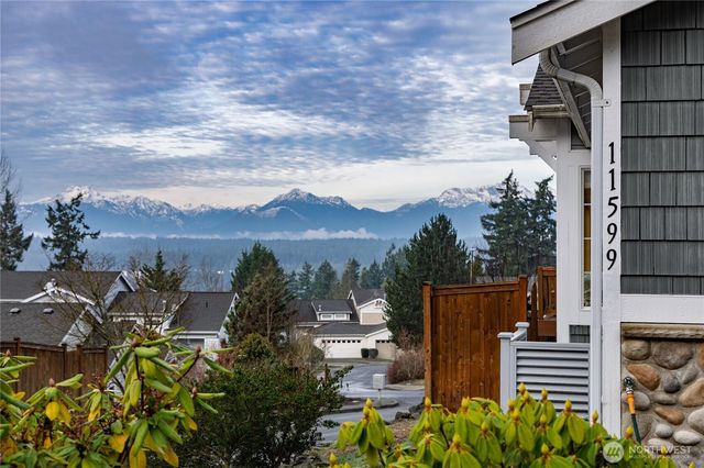 11599 Foothills Place NW, Silverdale, WA 98383