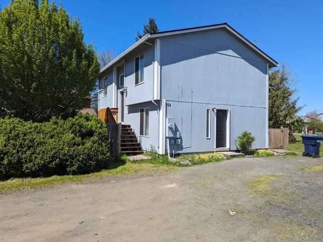854 Helmick Rd, Monmouth, OR 97361