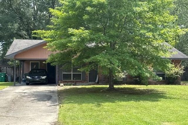 14040 Lorraine Dr, Hammond, LA 70403